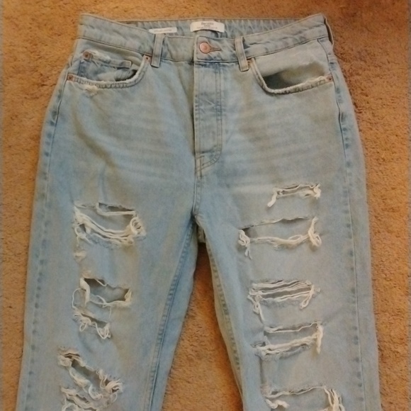 BERSHKA- Straight Cropped Jeans Size 8 - Picture 3 of 5